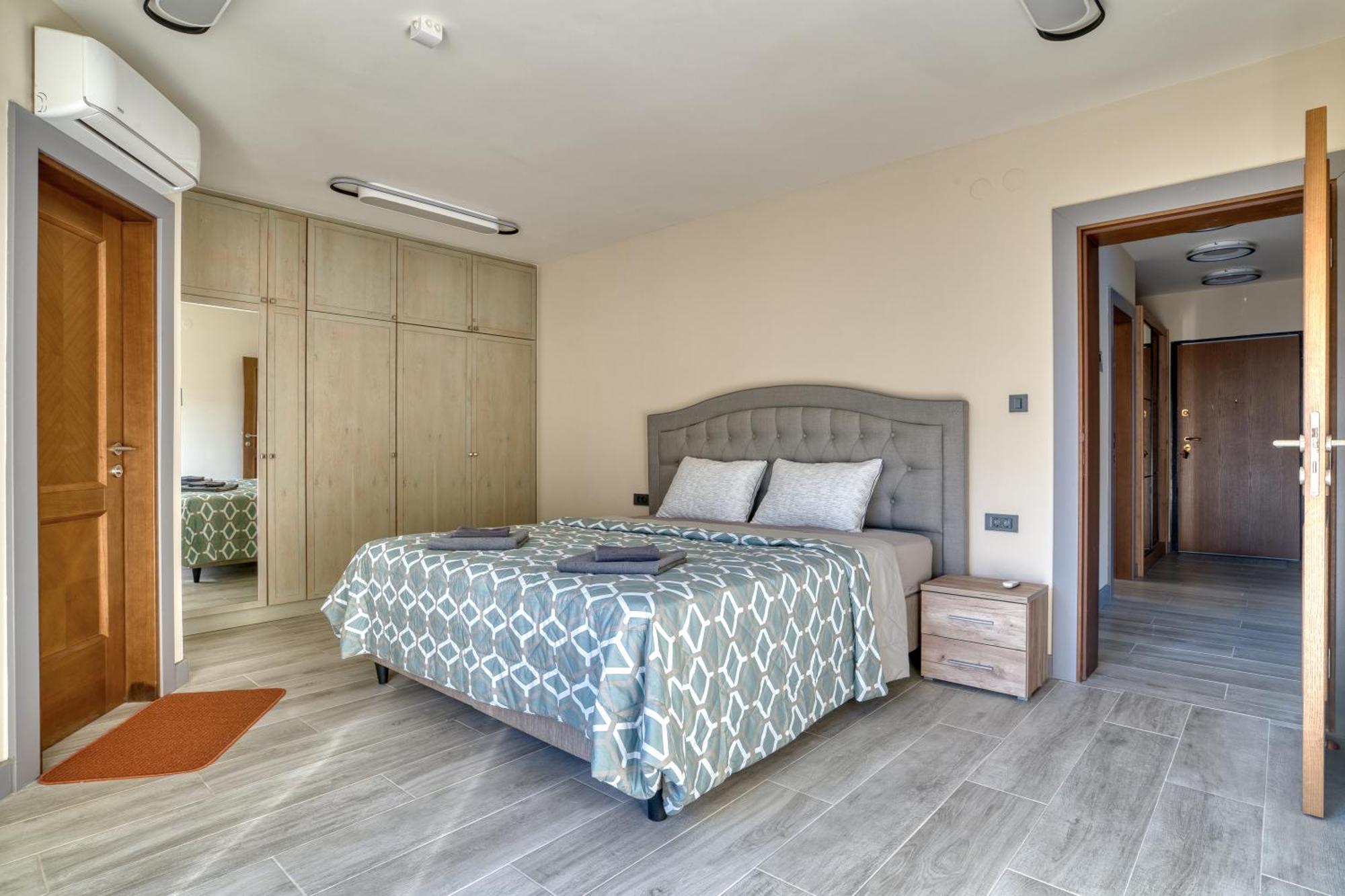 Luxurious 3-Bedroom Apartment By Mn Property Κότορ Εξωτερικό φωτογραφία